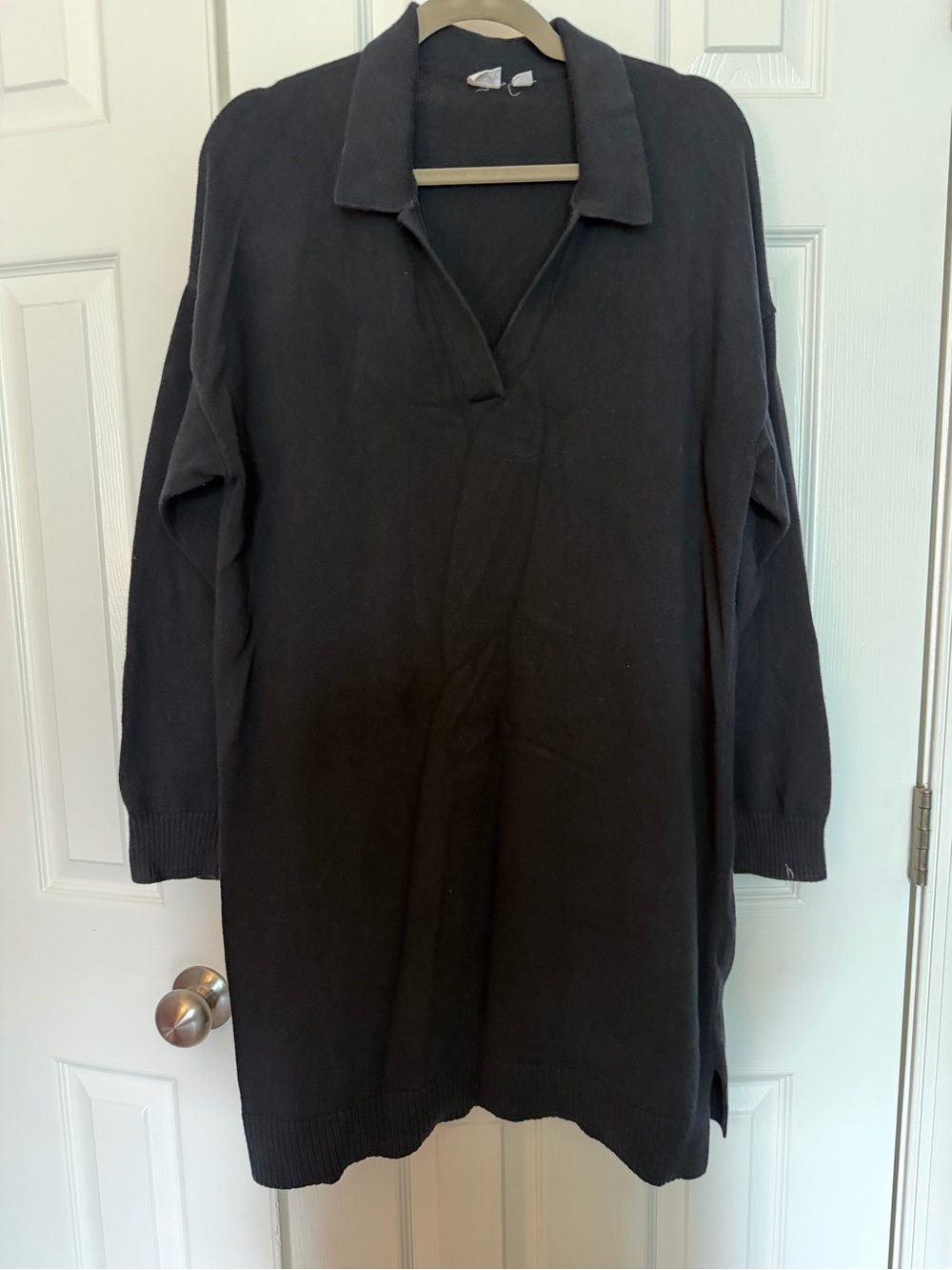 GAP Black Collared Long-Sleeve Sweater Dress